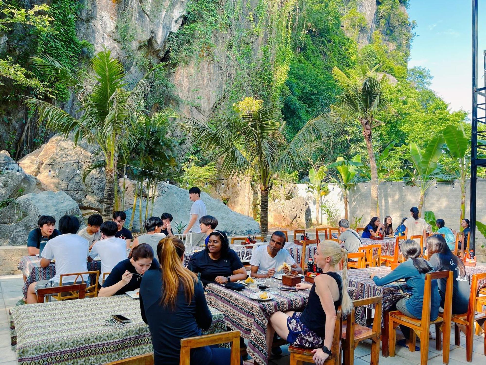 Discovery Lodge Phong Nha Cu Lac Zewnętrze zdjęcie